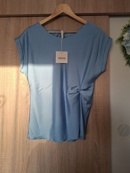 Nowa satynowa niebieska bluzka  L XL