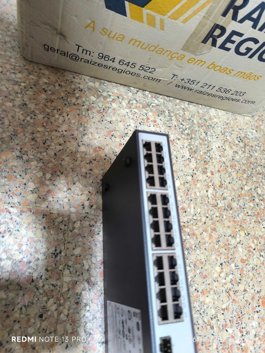 Switch HP V1910-24G (JE006A)