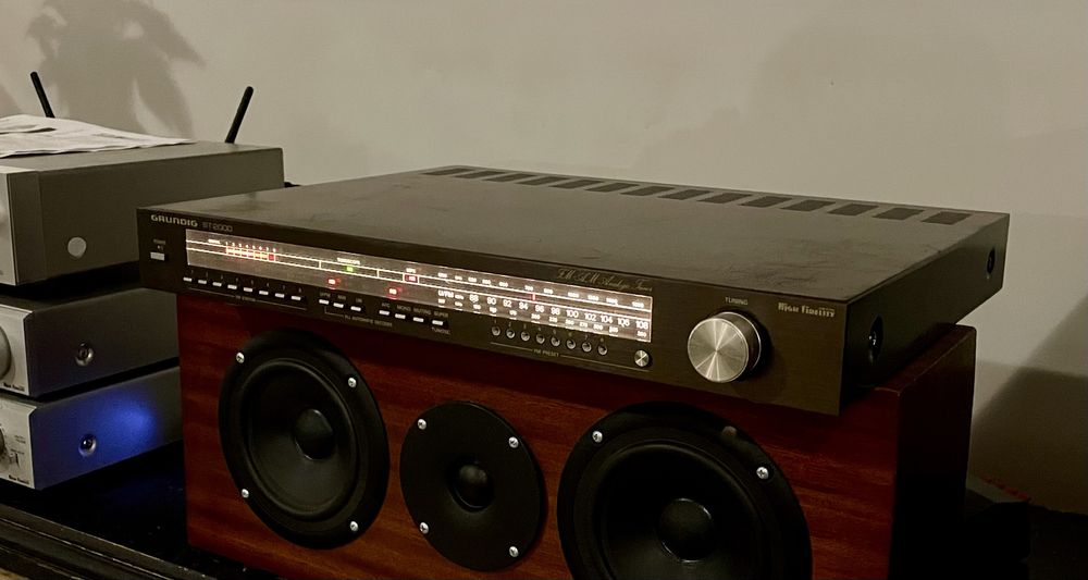 Grundig ST 2000 tuner dedykowany do SV 2000 serwis GWARANCJA 90dni