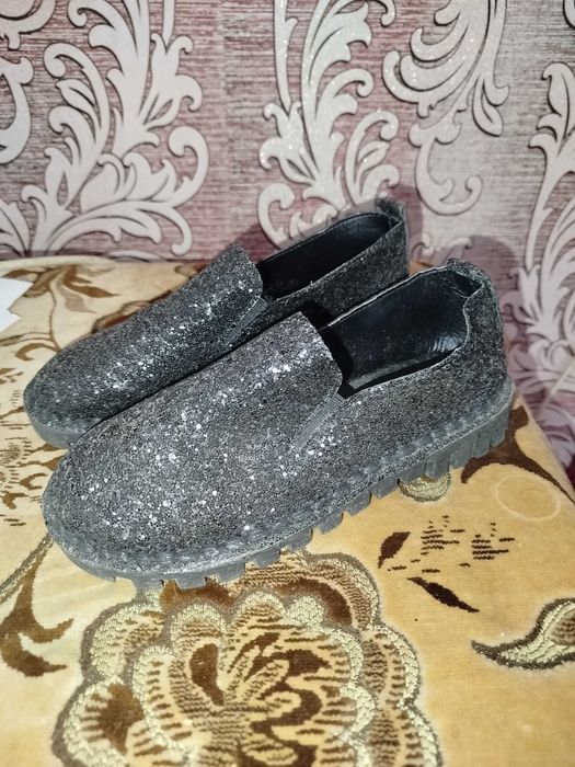 Продам макасини в ідеальному стані