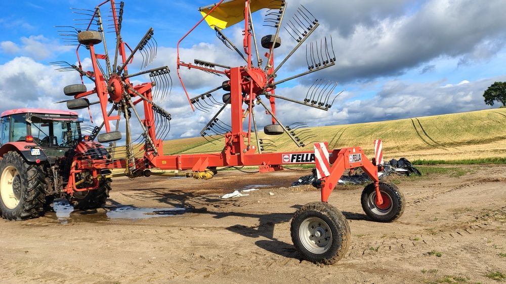 Zgrabiarka Karuzelowa Fella TS 1601 Tandem skrętna oś