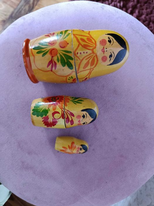 Три матрёшки дерево