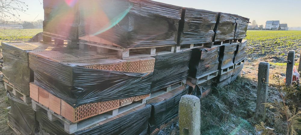 cegła Max 2000 szt.  z załadunkiem