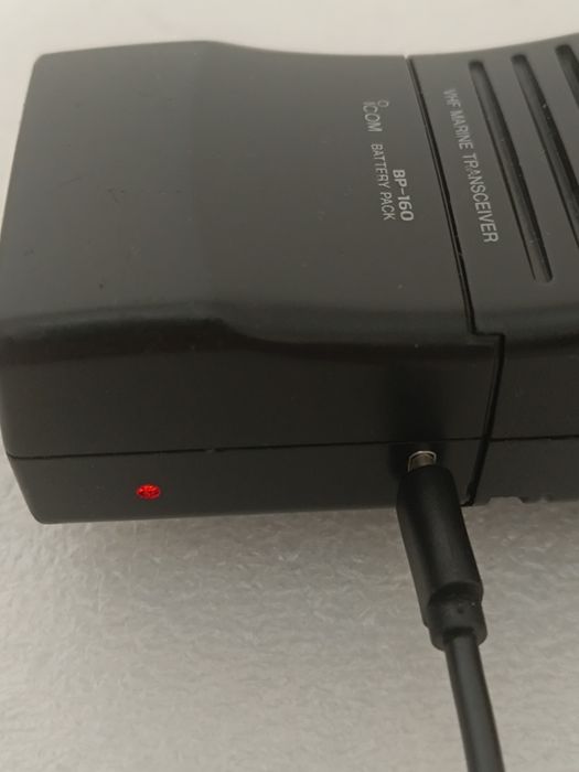 Рация, радиостанця Icom IC-M10E. Для катеров.