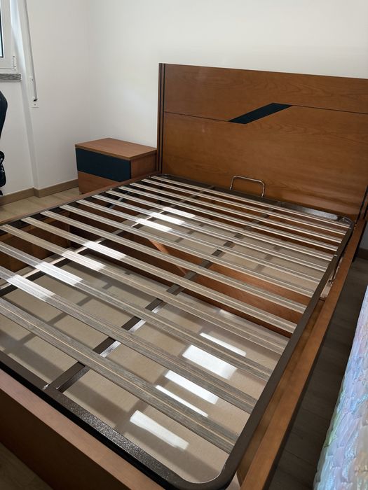 Cama de casal nova