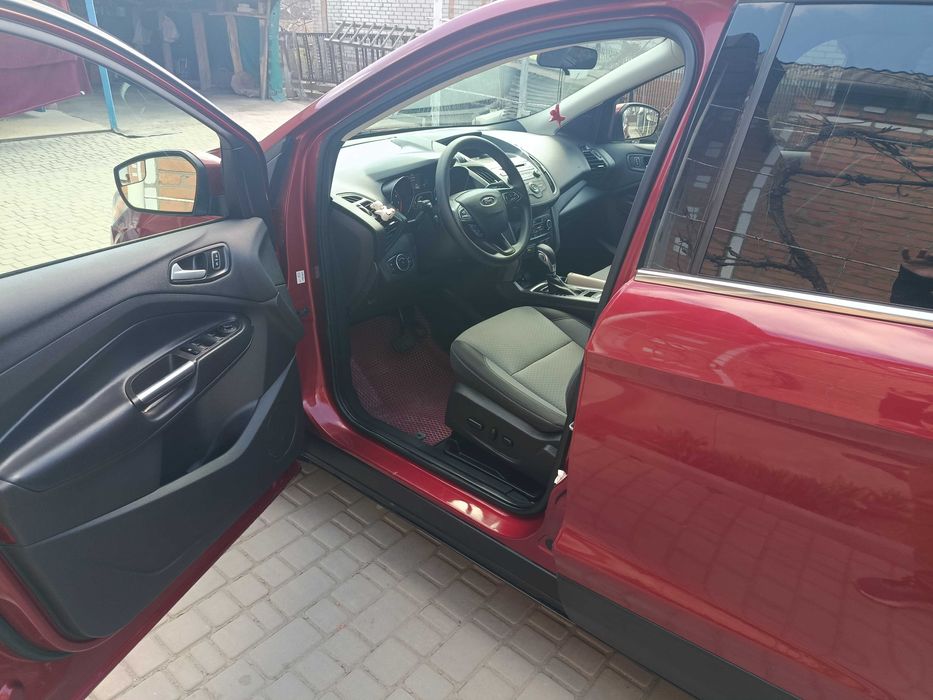 Форд ескейп 2018