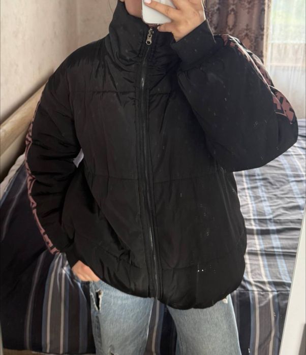 Пуховик під бренд Fendi