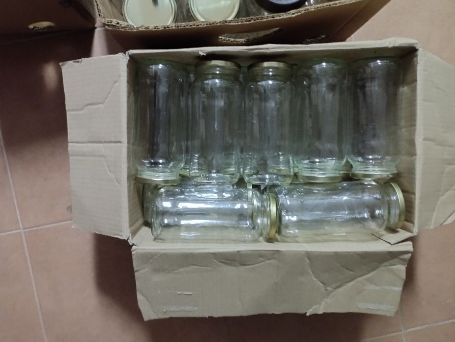 100 Frascos em vidro