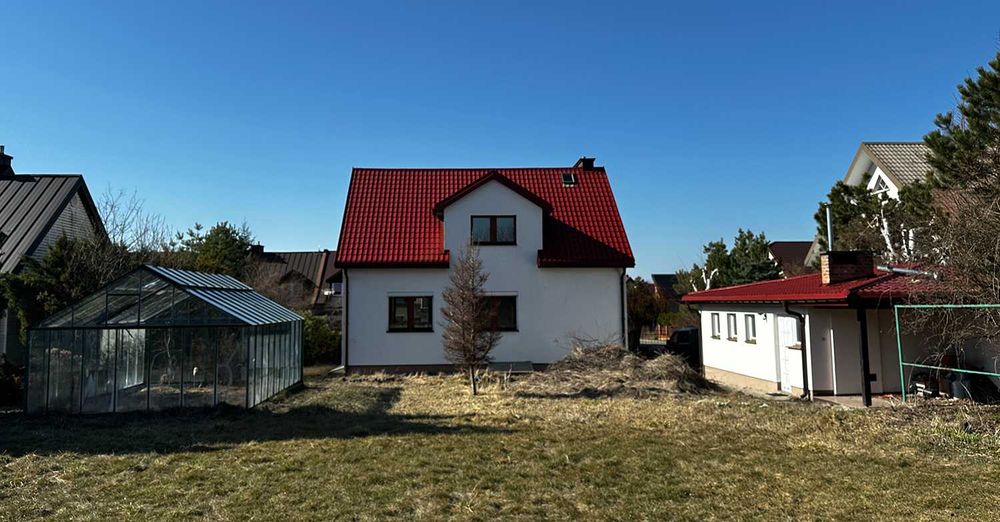 Dom w doskonałej lokalizacji - 189,5 m² + Budynek gospodarczy - 2xGaraż - View 2