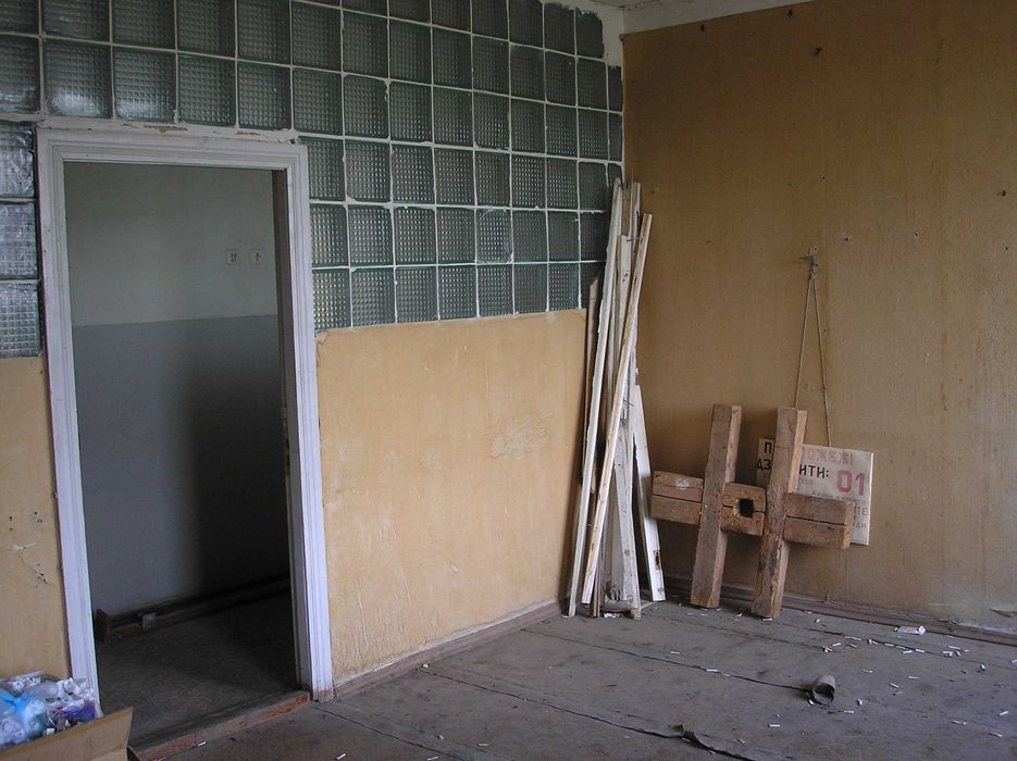 Комерційне приміщення з можливістю перепланування під житло  Ватутіне