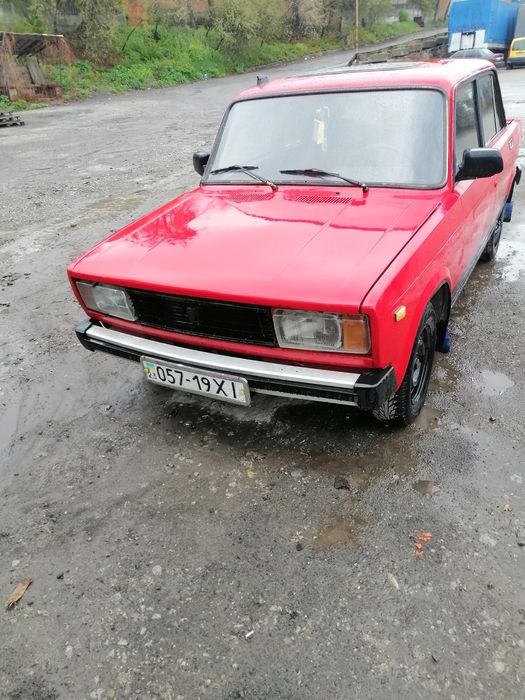 Продам ваз 2105 в робочому стані