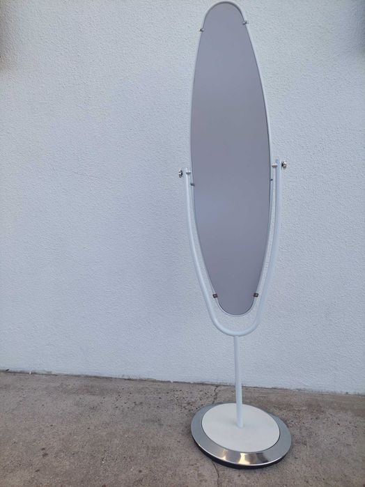 Espelho de pé - 153 cm x 29,5 cm