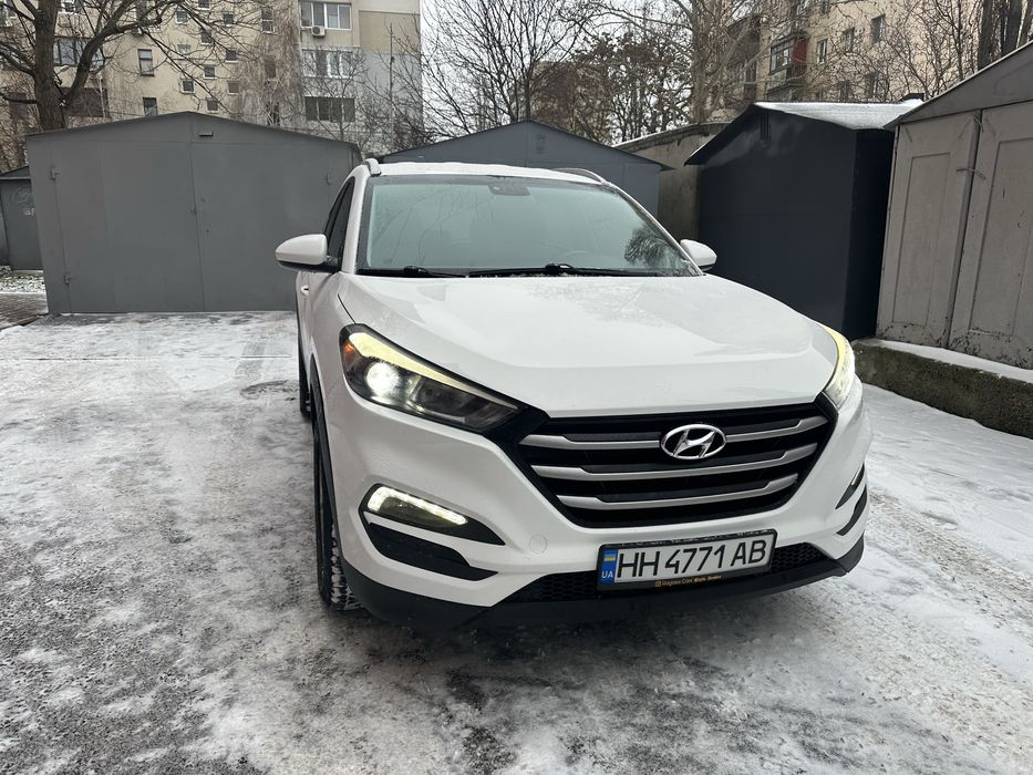 Продам hyundai tucson