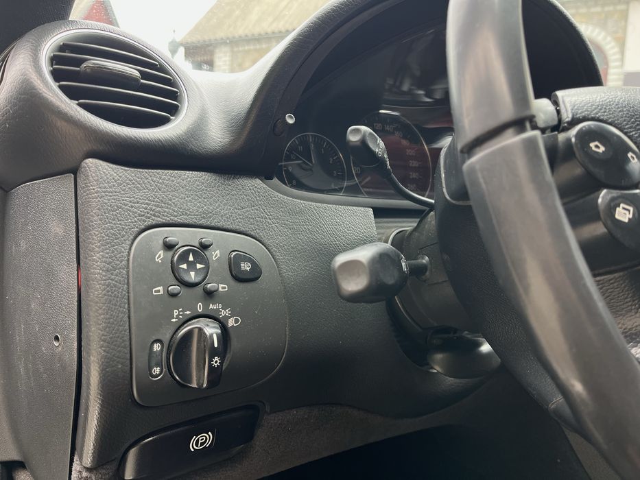 Mercedes-Benz CLK 270 2003 за ГОТІВКУ | в КРЕДИТ