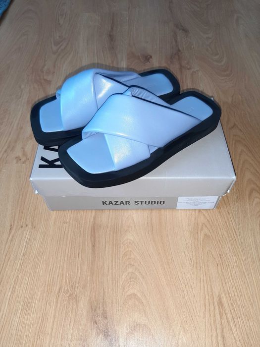 Klapki na grubej podeszwie kazar 40