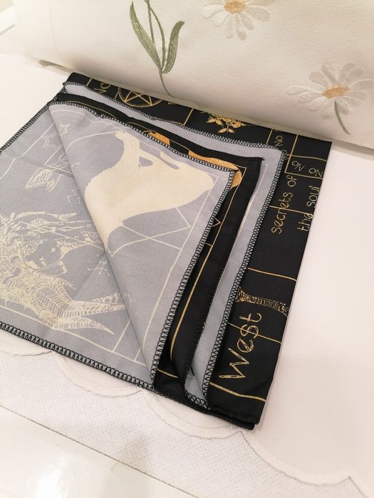 Скатерть Таро Алтарь Магия Волки