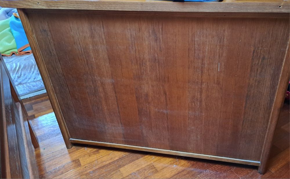 Cómoda com 3 gavetas