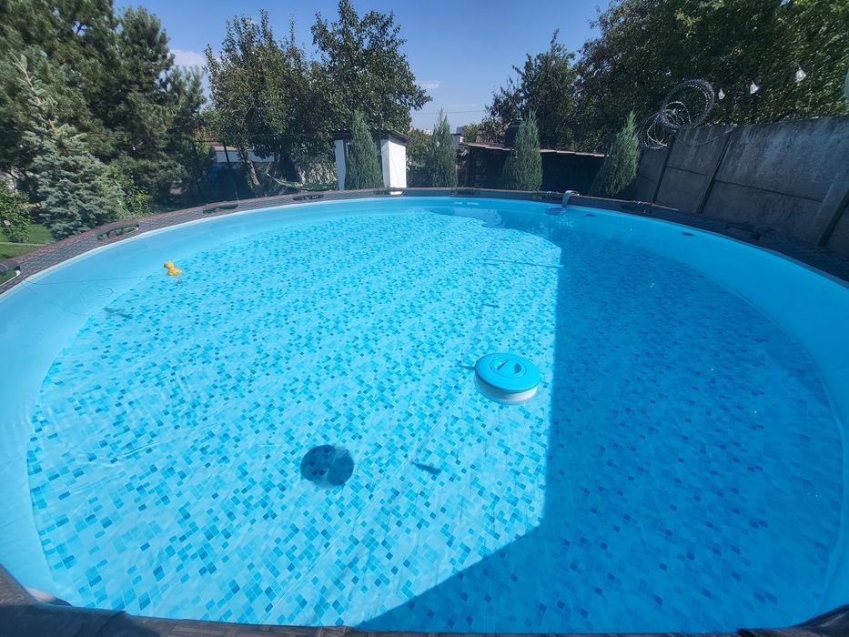 Басейн каркасний Bestway 427×107 і пісочний Фільтр Intex