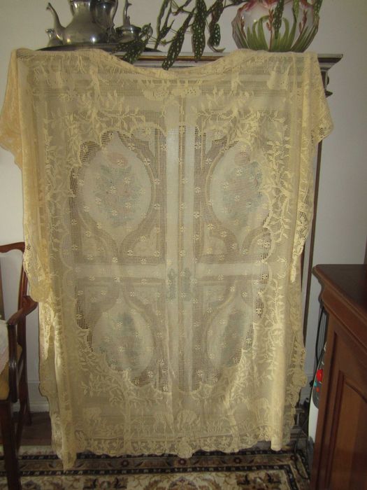 Toalha de Renda Manual