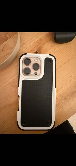 iPhone 16 pro 256 gb