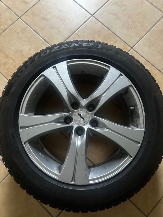 Opony zimowe z felgami BMW X1 X2