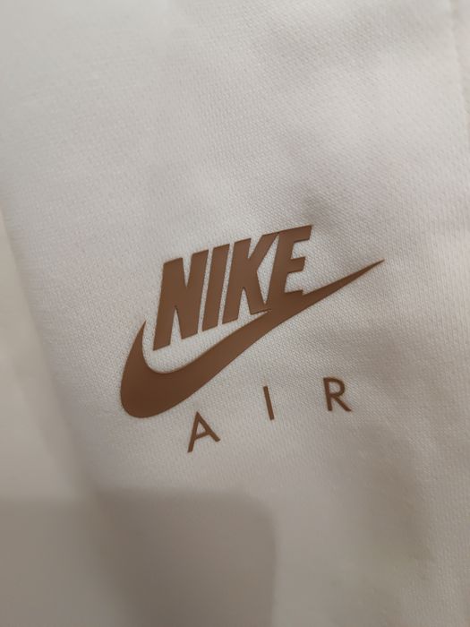 Oryginalne spodnie dresowe jasne Nike XL