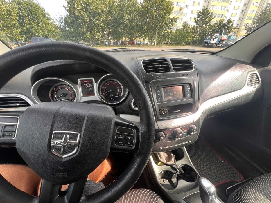 Dodge Journey 2014 SXT Газ/бензин 2.4 л
