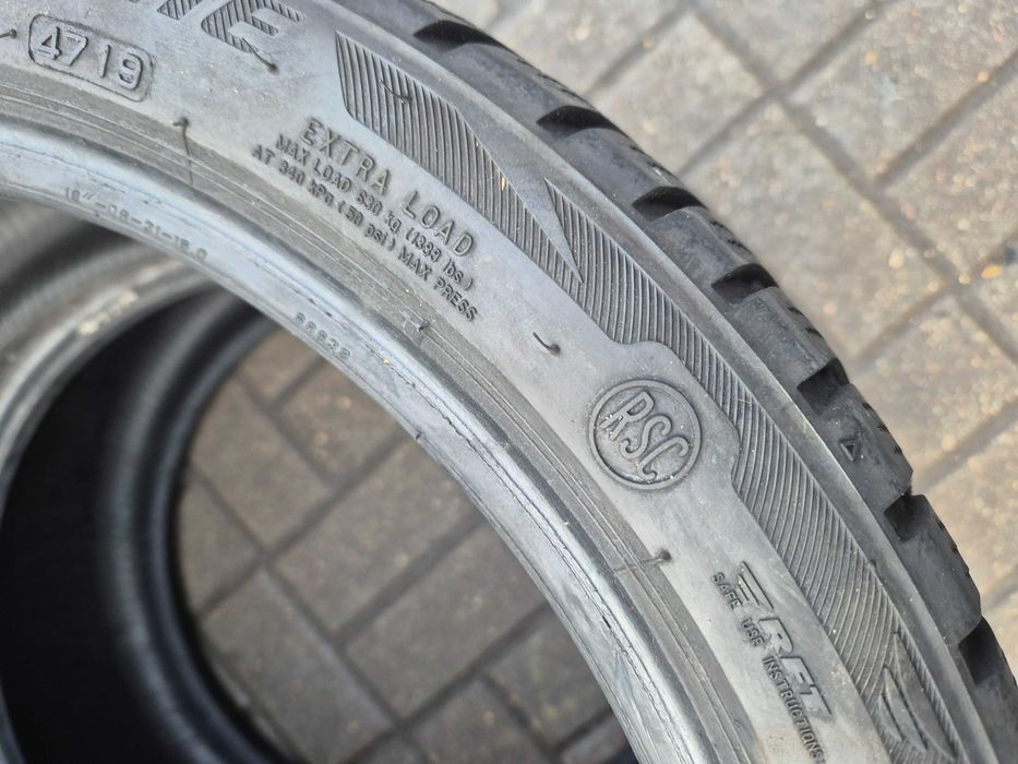 Bridgestone Blizzak LM001 225/40r18 92V Rant ochronny N4592