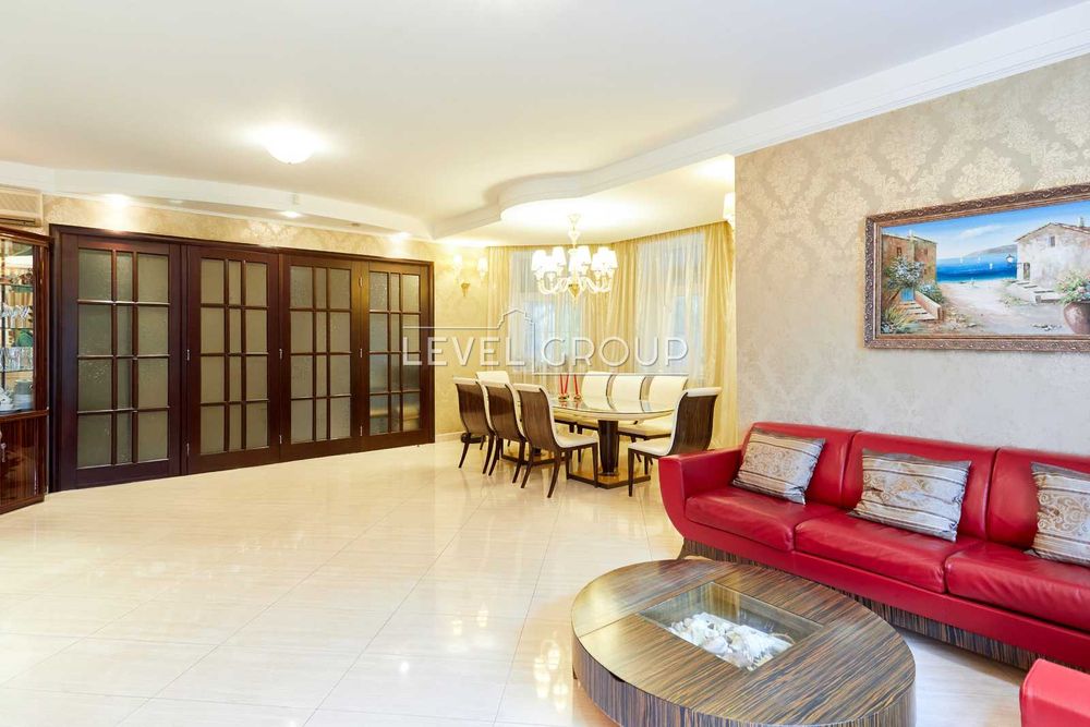 Продаж будинку 500 м² з виходом на канал. Конча-Заспа Козин Рудики