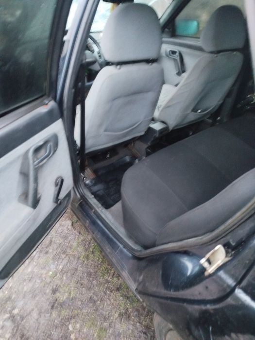 Ваз 2110 1.6 8клапанна бензин