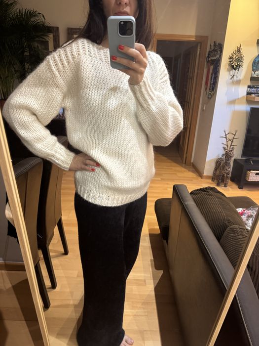 Світер з мохеру