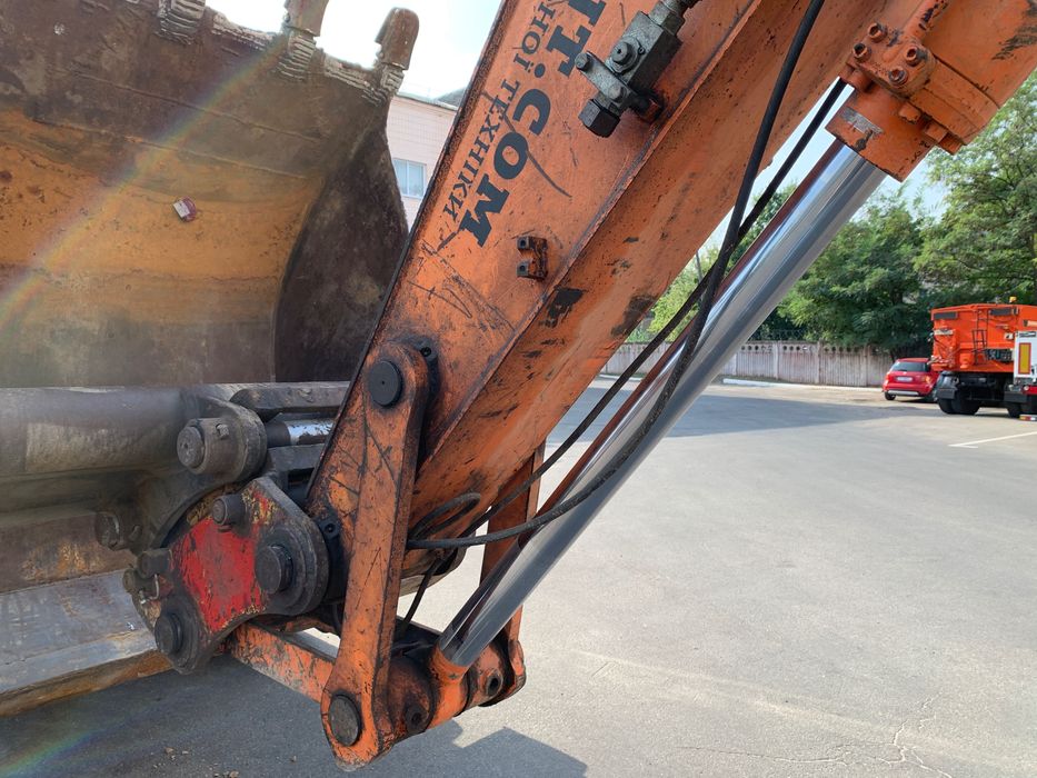 Колісний екскаватор DOOSAN SOLAR 210W-V Колесный экскаватор 20 тонн