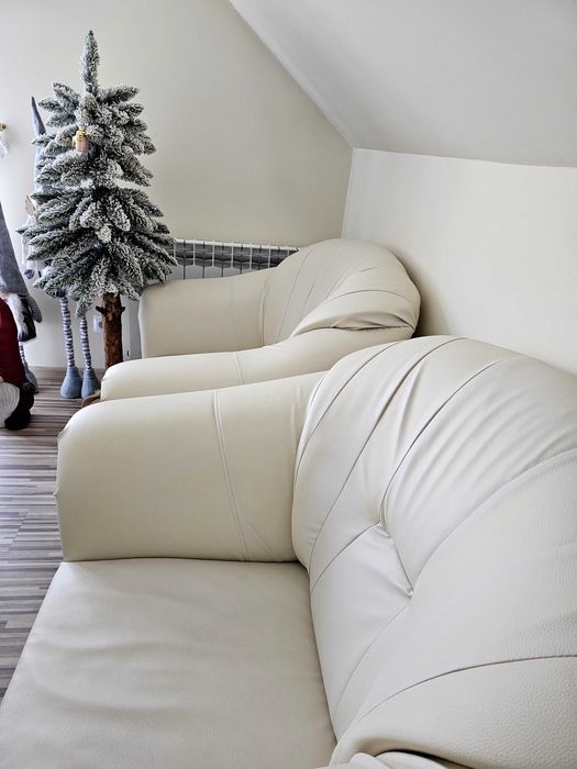 Dwa fotele z eko skóry