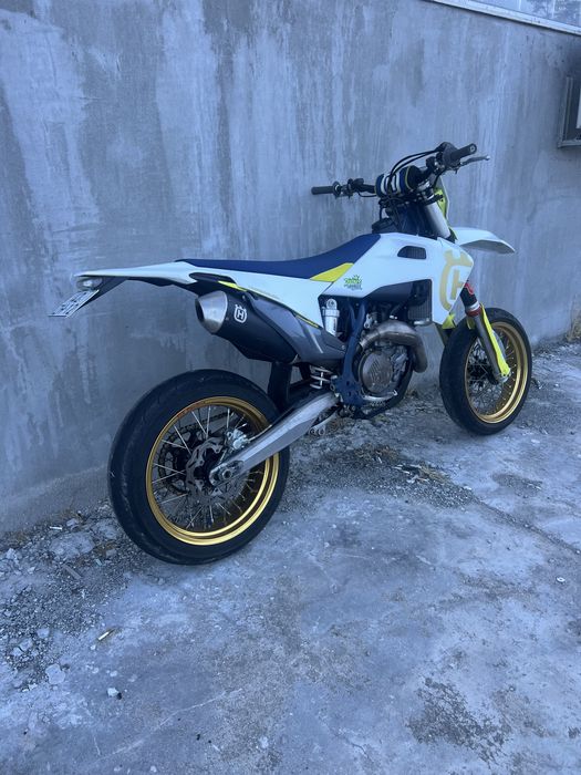 Husqvarna 2020 fc 450 supermoto