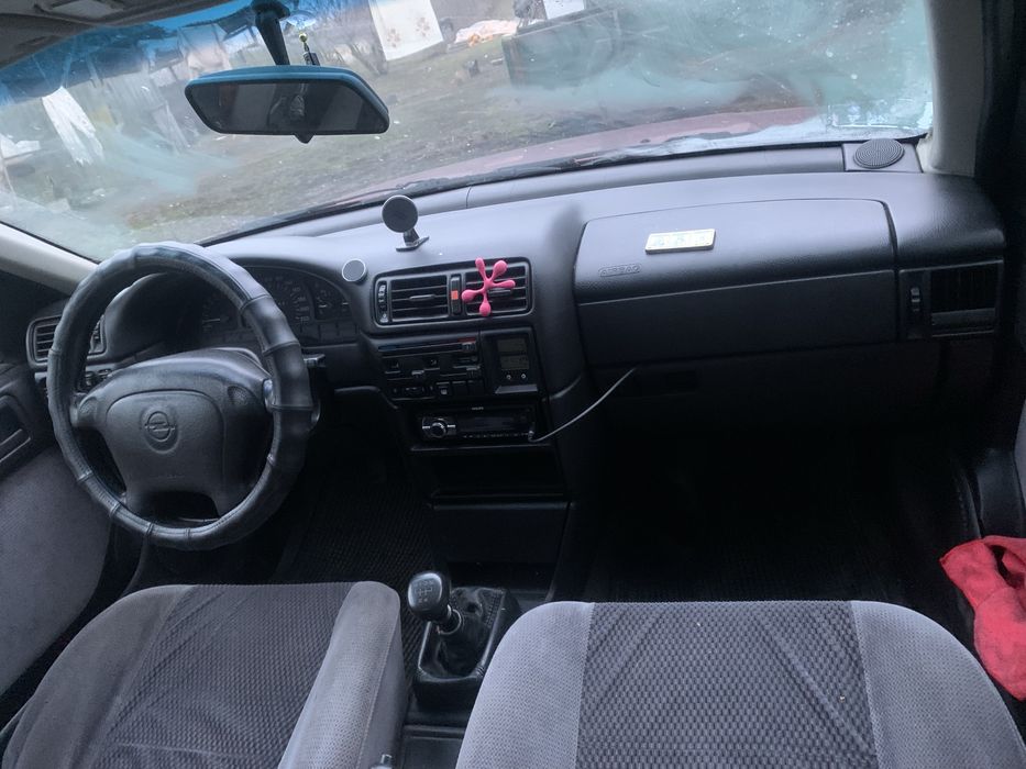 Продам авто Opel vectra A 1995 року