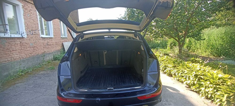 Продам ауді Q5 2014р 3.0 D