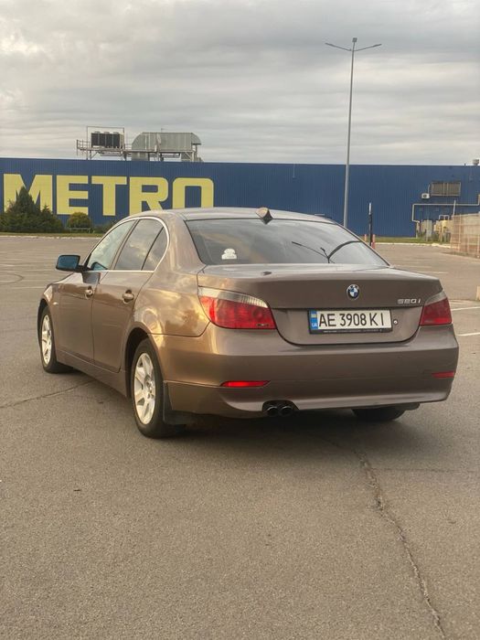 Bmw 520i (5 series)