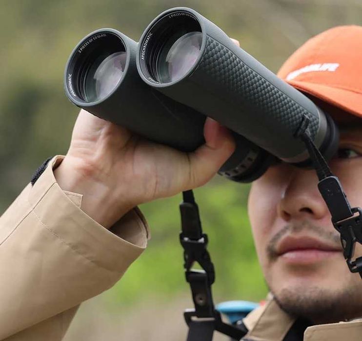 Бінокль Bosma Qinglong APO 10x42 (Sky Rover Banner Cloud)