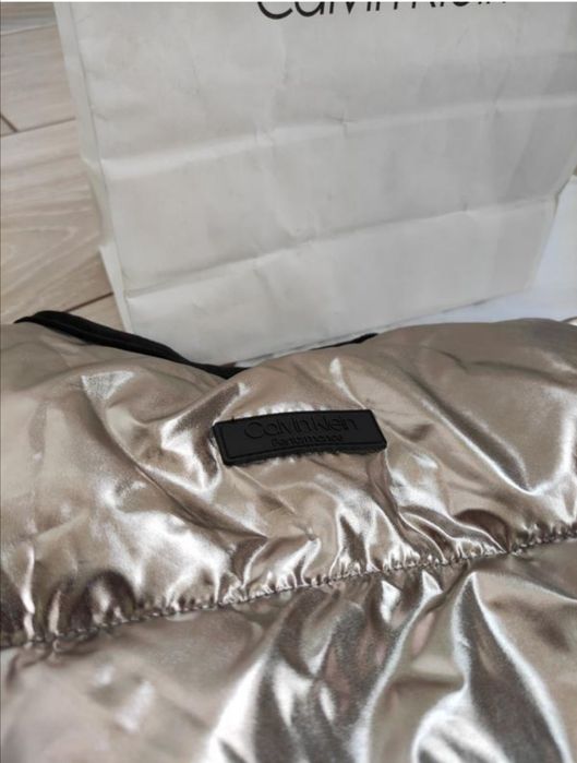 Bezrękawnik Calvin Klein Performance Metallic Gold