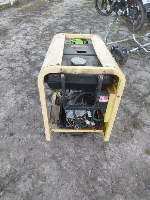 Генератор дизельний