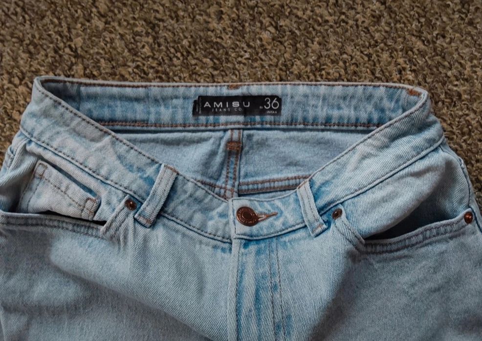 Dżinsy damskie Amisu