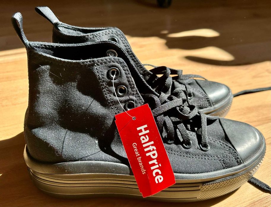 czarne Conversy Chuck Taylor