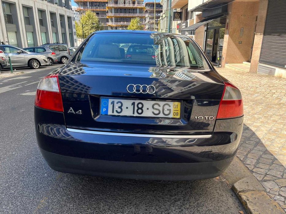 Audi A4 1.9 TDI / Estimadíssimo / Tudo em dia