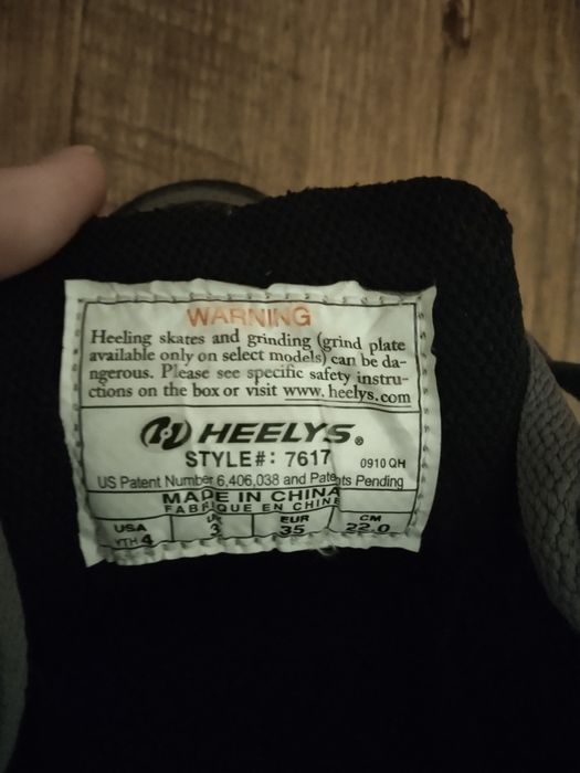 Продам кросівки -ролики