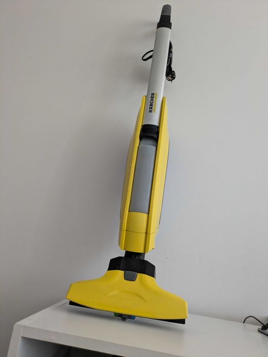 Пилосос мийний KARCHER FC 5