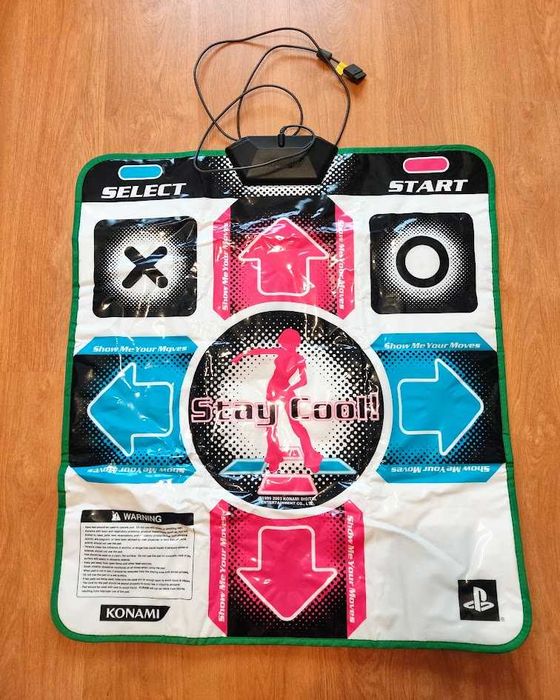 Pack PlayStation 2 jogo Dancing Stage SuperNova 2 + palco de dança