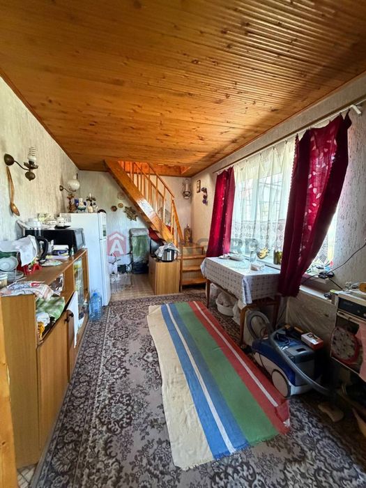 Дача неподалік затоки Дніпра