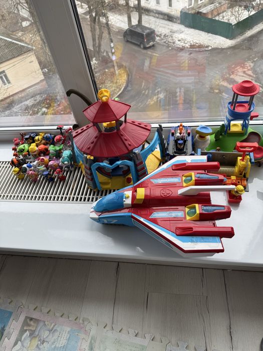 Щенячий патруль вежа,літак,герої