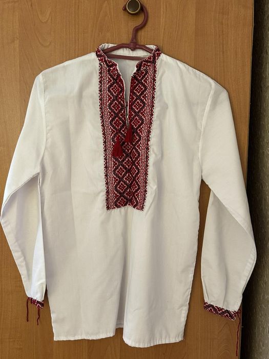 Вишивана сорочка