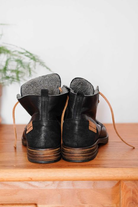 Nowe skórzane trzewiki Bullboxer r. 40 (wkładka 27 cm) ocieplane